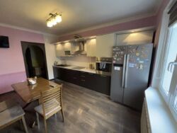 ������� 3� �������� 93.8 ��.�. �� ��. ��������� 15 ���� 4