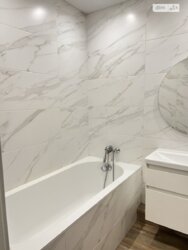 ������ 3� �������� 85.1 ��. � �� ���. ����������� 4 ���� 7