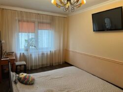 ������� 3� �������� 93.8 ��.�. �� ��. ��������� 15 ���� 15