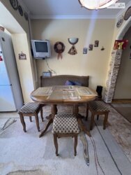 ������ 3� �������� 72.3 ��. � �� ���. ���������� 1 ���� 9