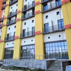 1-�. ���в����� �������� � �� 'Twin House'. ���. ������ 1. ���� 7