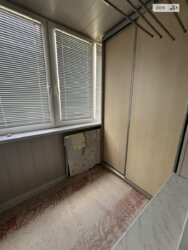 ������ 3� �������� 72.3 ��. � �� ���. ���������� 1 ���� 6