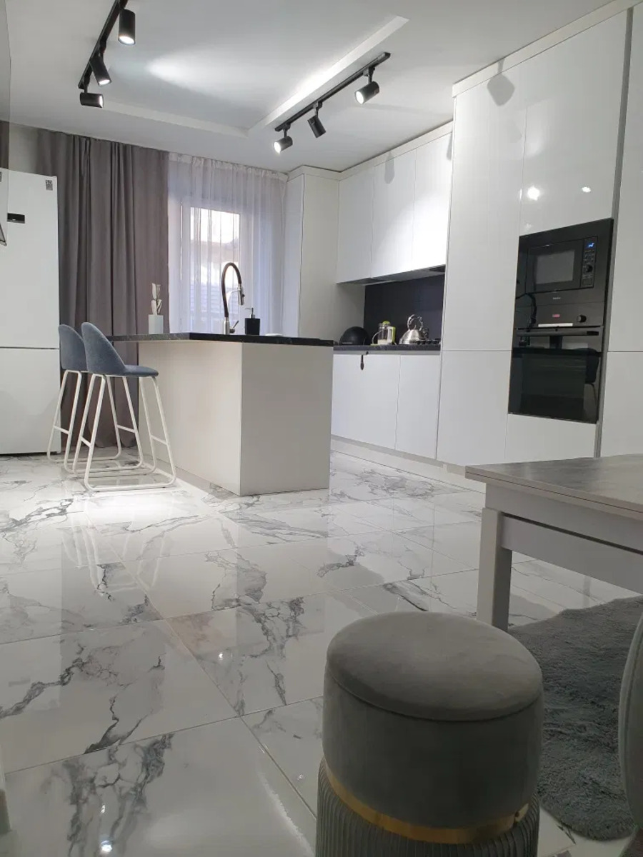 Продається квартира Закарпатська, Ужгород, Боздош фото 1 Продається квартира Закарпатська, Ужгород, Боздош фото 1