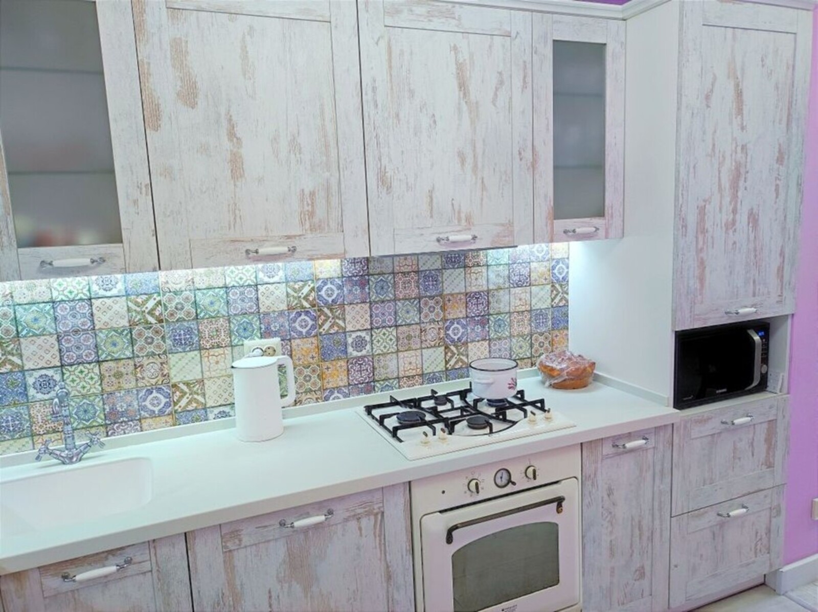 Продається квартира Закарпатська, Ужгород, Коновальця фото 1 Продається квартира Закарпатська, Ужгород, Коновальця фото 1