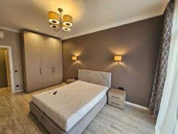   , , ,  Dream City,    4