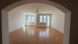 Продаж 4 кімнатної квартири. Ужгород. фото 1 Продаж 4 кімнатної квартири. Ужгород. фото 1