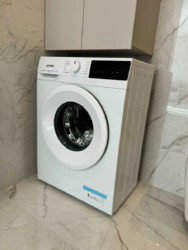   , , ,  ',  Crystal  8