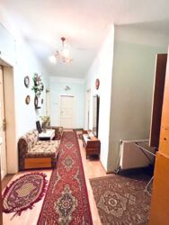 Продається квартира Закарпатська, Ужгород, Центр, набережна Незалежності фото 5 Продається квартира Закарпатська, Ужгород, Центр, набережна Незалежності фото 5