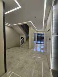   , , ,  Dream City,    12