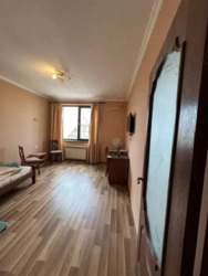   , , ,  Green Land  3