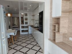 Продаж 2к квартири з автономним опаленням . Піски. Є- Оселя фото 1 Продаж 2к квартири з автономним опаленням . Піски. Є- Оселя фото 1