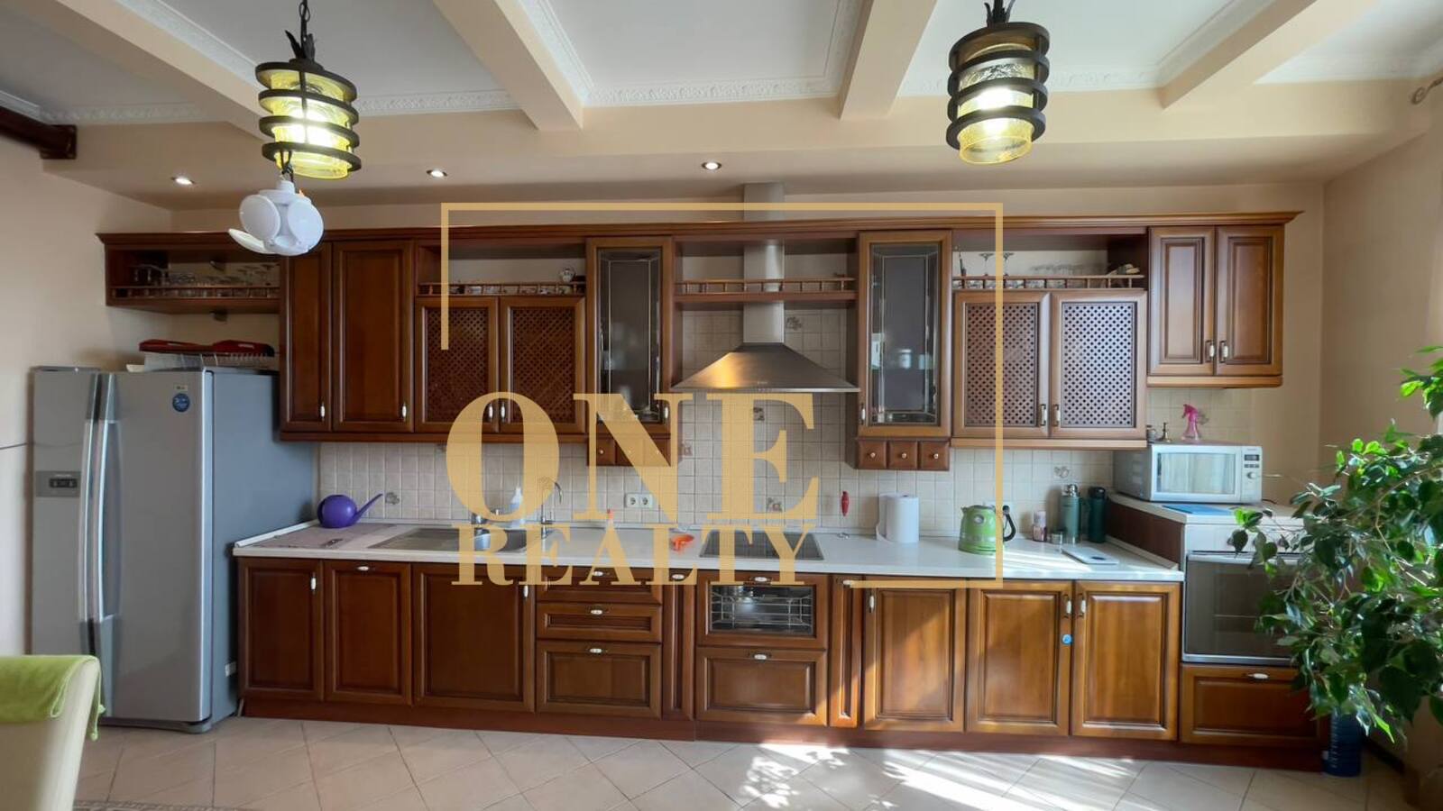Продаж 3-кімнатної квартири з панорамним видом на центр Києва фото 1 Продаж 3-кімнатної квартири з панорамним видом на центр Києва фото 1