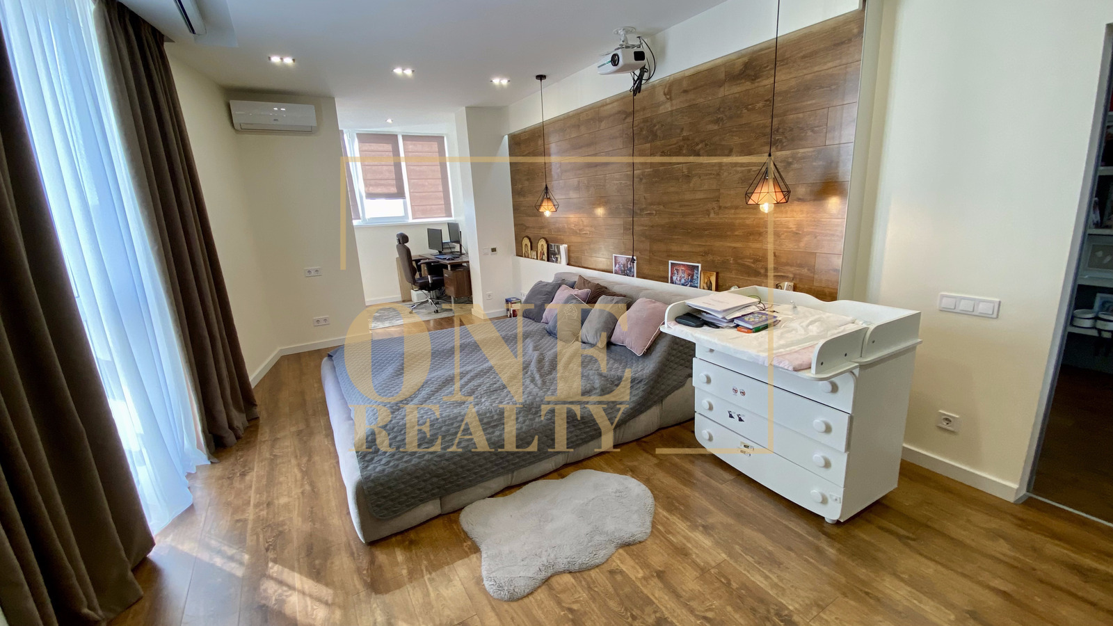 Продається квартира Київ, Шевченківський, Казарменна, 6-Г, м. Політехнічний інститут фото 1 Продається квартира Київ, Шевченківський, Казарменна, 6-Г, м. Політехнічний інститут фото 1