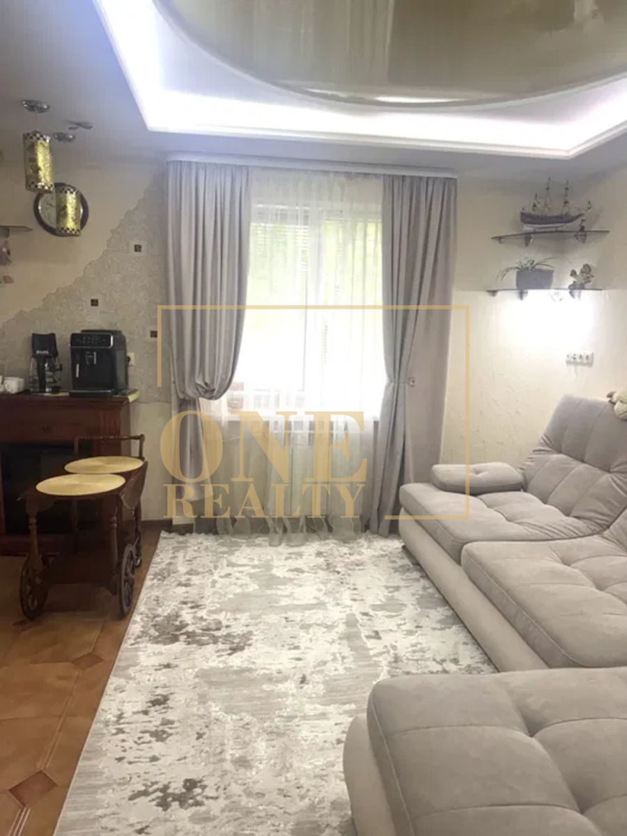  3- , .   (), 4  . ˳  1