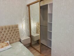 2- 53 ,   65 500 $  3