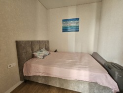 1 к. кв. 47 м² с ремонтом и мебелью в ЖК «4 Сезона» фото 6 1 к. кв. 47 м² с ремонтом и мебелью в ЖК «4 Сезона» фото 6