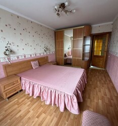 ЧЕРЕМУШКІ!!! 3 - кімнатна з кап. ремонтом. ГАЗ!! фото 1 ЧЕРЕМУШКІ!!! 3 - кімнатна з кап. ремонтом. ГАЗ!! фото 1