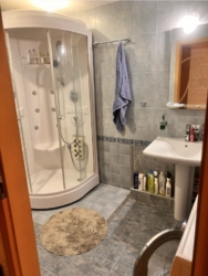 Продам 4х- ком. кв. на Краснова/Толбухина с парковкой и кладовкой. фото 9 Продам 4х- ком. кв. на Краснова/Толбухина с парковкой и кладовкой. фото 9