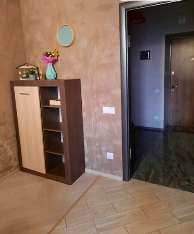 Продаж квартири фото 1 Продаж квартири фото 1