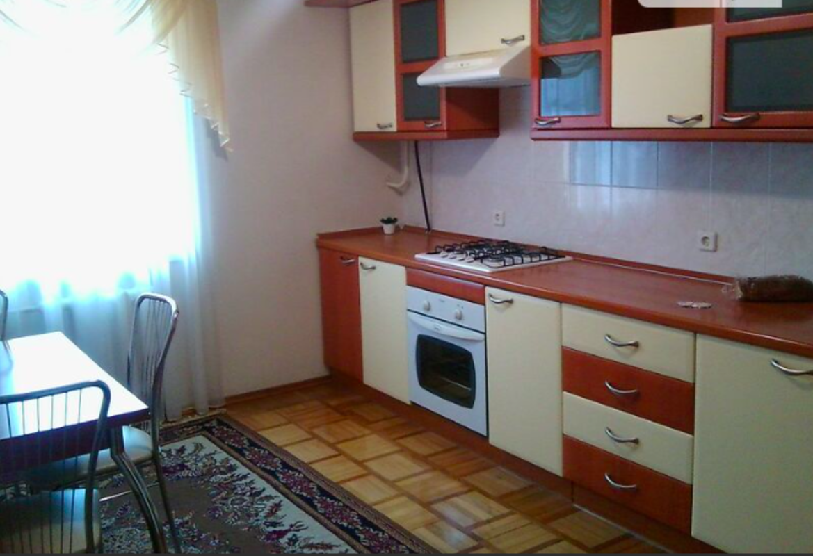 Продаж квартири фото 1 Продаж квартири фото 1