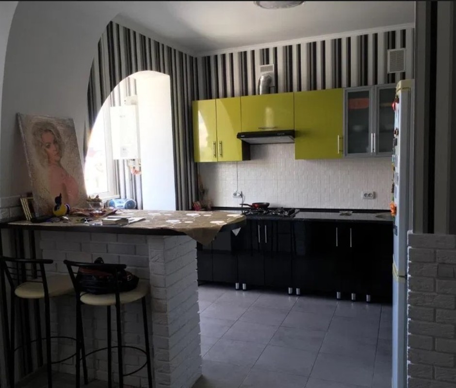 Продаж 1-к квартири фото 1 Продаж 1-к квартири фото 1