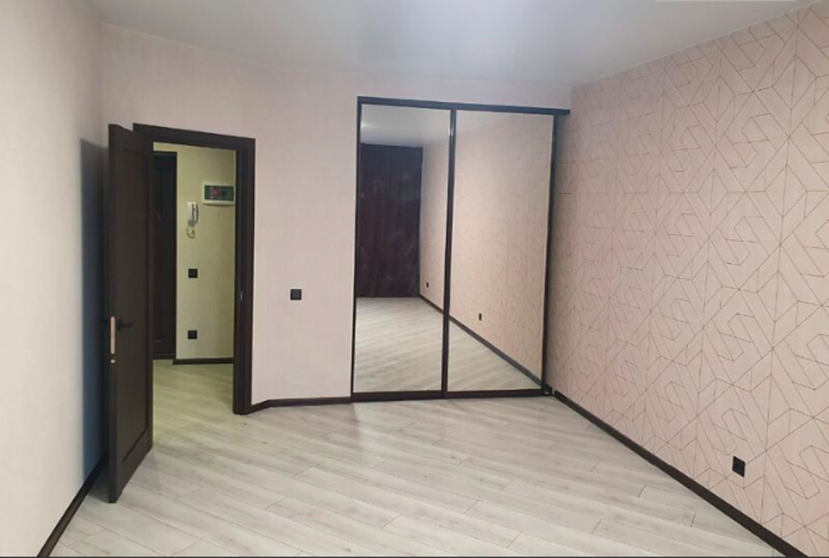 ������ 1� ��������. ���� 1