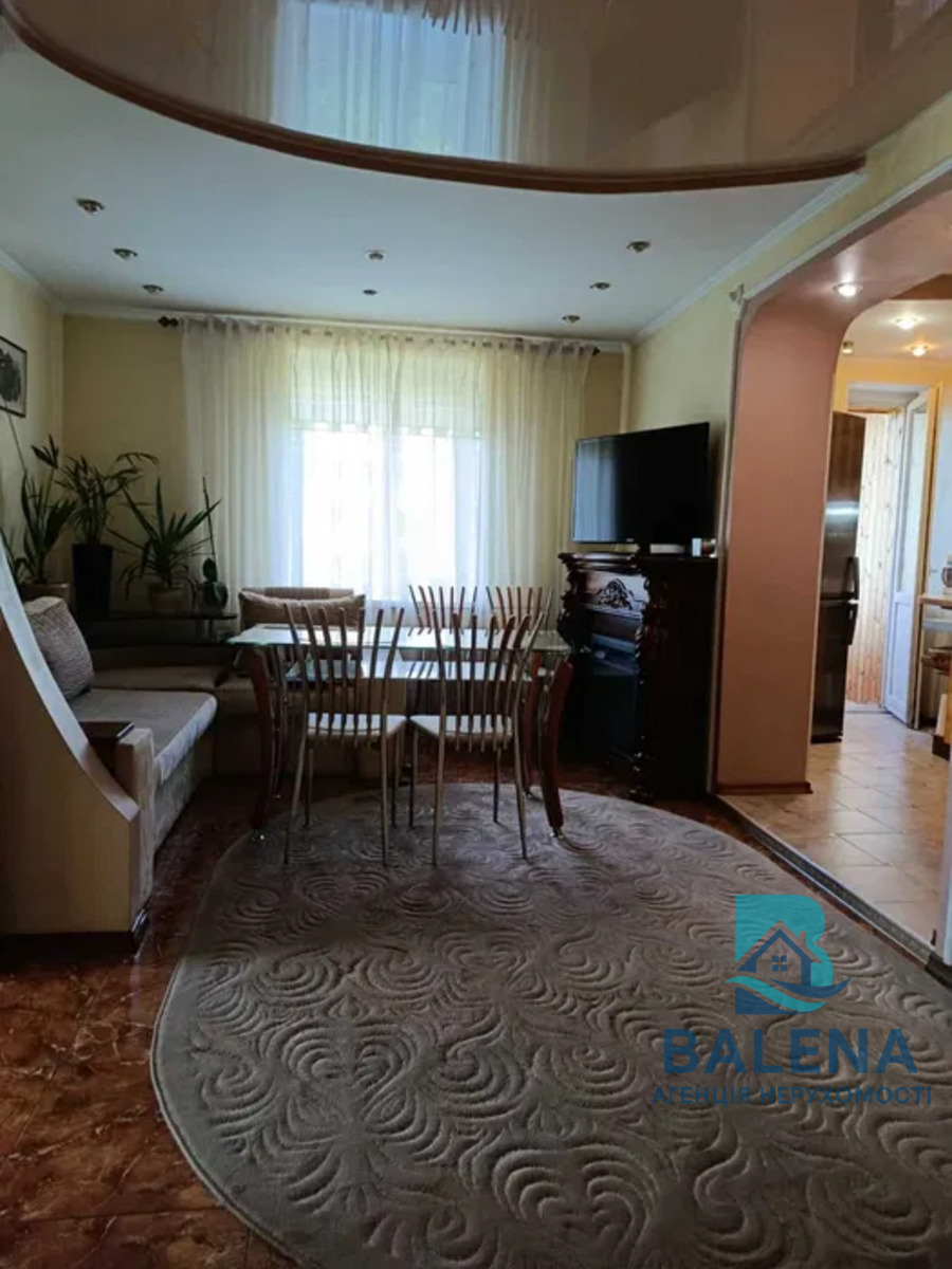 Продається квартира Київ, Дарницький, Ташкентська вул., 33 фото 1 Продається квартира Київ, Дарницький, Ташкентська вул., 33 фото 1