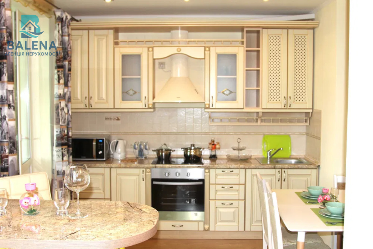 Продається квартира Київ, Голосіївський, Феодосійська вул., 1А, м. Деміївська фото 1 Продається квартира Київ, Голосіївський, Феодосійська вул., 1А, м. Деміївська фото 1