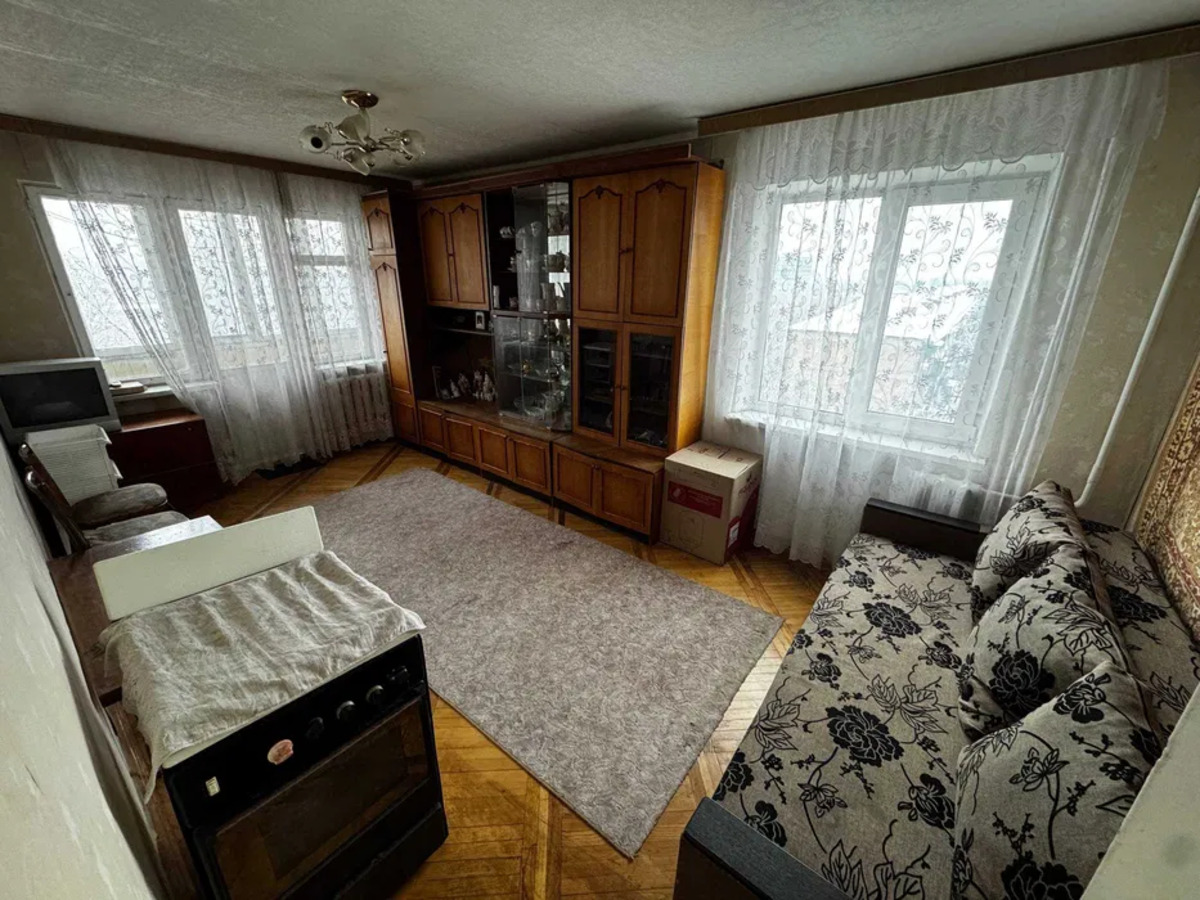 3-������� ������� �����'������� �-�, �������� ³������� 38. ���� 1