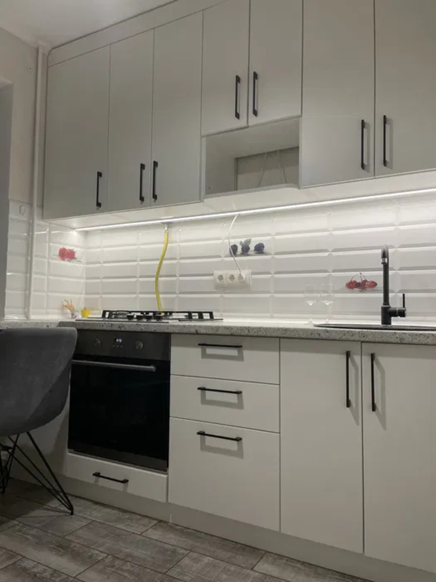 1-кімнатна квартира на Метробудівській, Солом'янський р-н фото 1 1-кімнатна квартира на Метробудівській, Солом'янський р-н фото 1