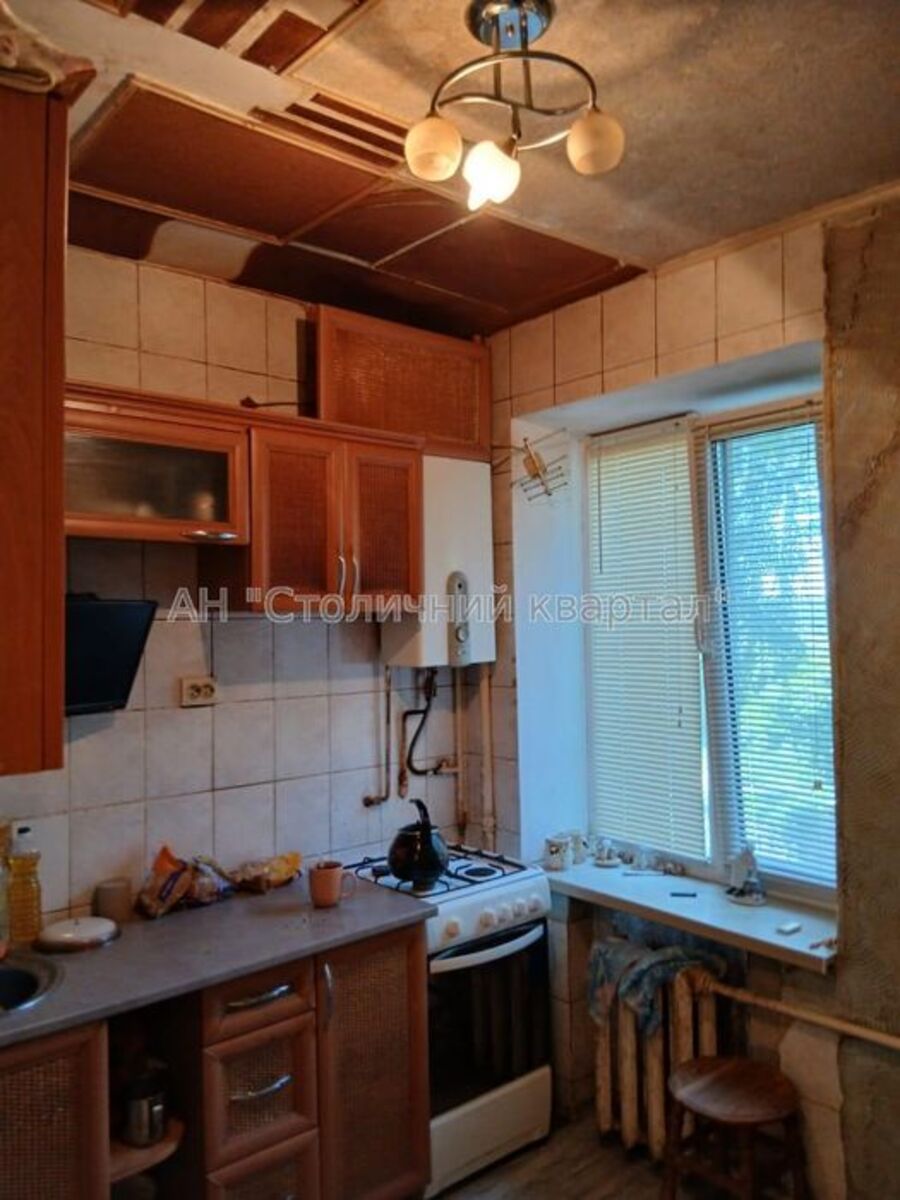 Продається квартира Київ, Науки просп., 58 фото 1 Продається квартира Київ, Науки просп., 58 фото 1