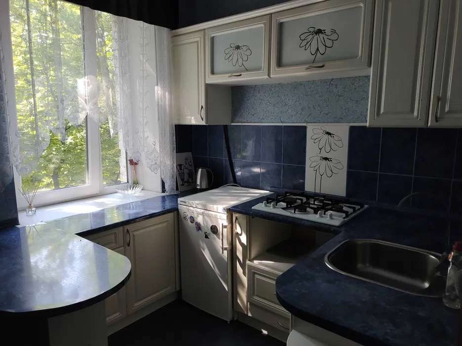 Продається квартира Київ, Шевченківський, Вавилових, 18 фото 1 Продається квартира Київ, Шевченківський, Вавилових, 18 фото 1