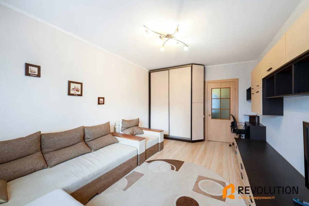 Продається квартира Київ, Дарницький, Петра Григоренка просп., 18А фото 1 Продається квартира Київ, Дарницький, Петра Григоренка просп., 18А фото 1