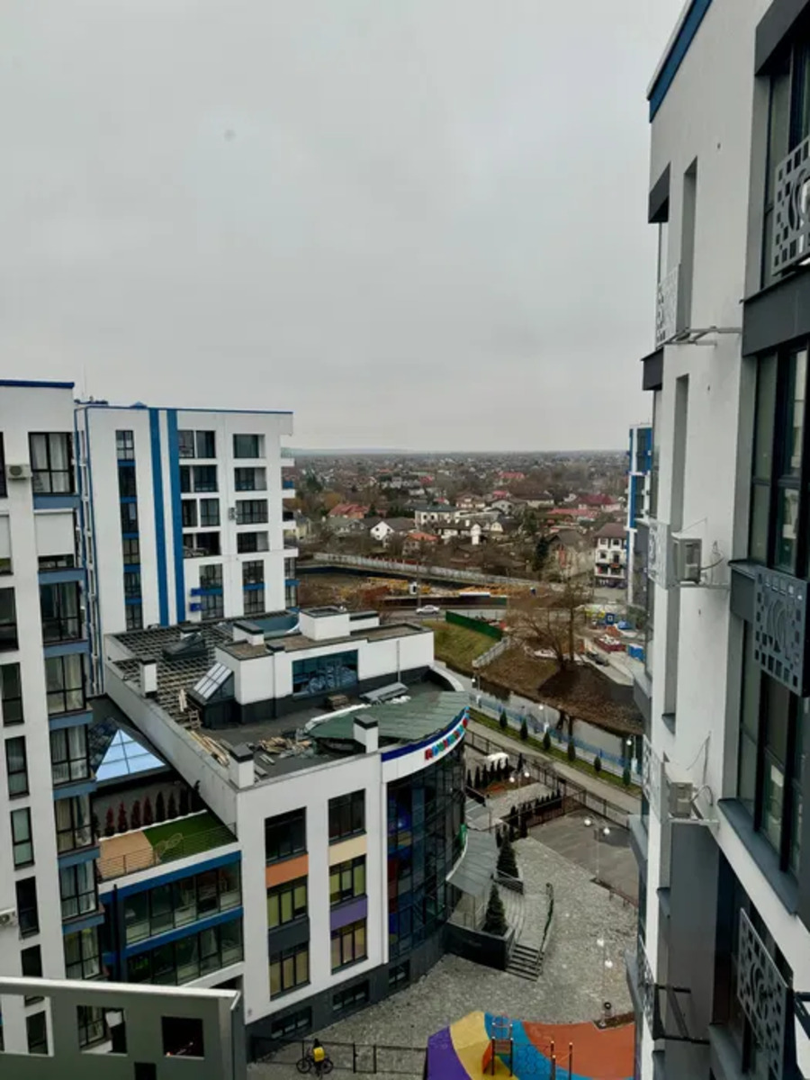 Продається квартира Київ, Дарницький, Осокорки, Центральна вул., м. Славутич фото 1 Продається квартира Київ, Дарницький, Осокорки, Центральна вул., м. Славутич фото 1