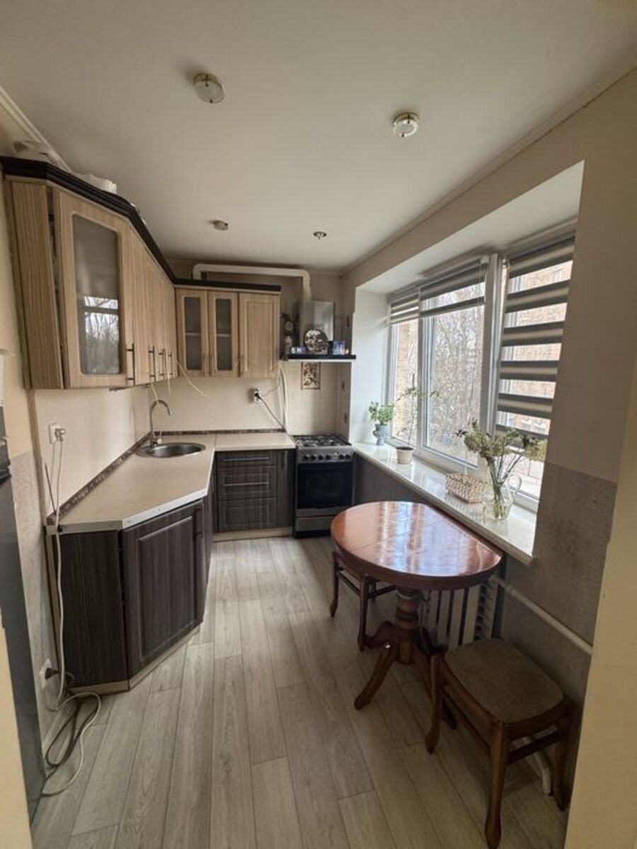 ������ 2� - ������������ 4. �. ��������� ���� 1