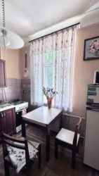 Продається квартира Київ, Шевченківський, КПІ, Зоологічна вул., 6, м. Політехнічний інститут фото 1 Продається квартира Київ, Шевченківський, КПІ, Зоологічна вул., 6, м. Політехнічний інститут фото 1