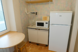   , , ϳ-,   ., 27, .   2