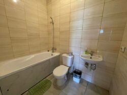 Продається квартира Київ, Зелена вул., 85 фото 10 Продається квартира Київ, Зелена вул., 85 фото 10