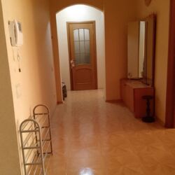 Продається квартира Івана Крамського вул., 9, Київ, Святошинський, Святошино, м. Житомирська фото 3 Продається квартира Івана Крамського вул., 9, Київ, Святошинський, Святошино, м. Житомирська фото 3