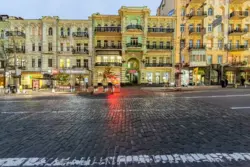 Продається квартира Велика Васильківська вул. (Червоноармійська), 28, Київ, Голосіївський, м. Площа Українських Героїв фото 1 Продається квартира Велика Васильківська вул. (Червоноармійська), 28, Київ, Голосіївський, м. Площа Українських Героїв фото 1