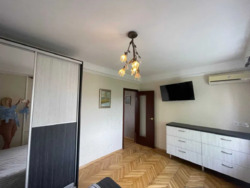 Продається квартира Київ, Печерський, Лаврська вул., 4, м. Арсенальна фото 8 Продається квартира Київ, Печерський, Лаврська вул., 4, м. Арсенальна фото 8