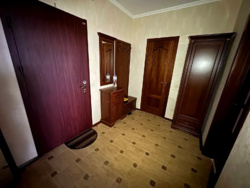 Продається квартира Анни Ахматової вул., 35А, Київ, Дарницький, м. Позняки фото 1 Продається квартира Анни Ахматової вул., 35А, Київ, Дарницький, м. Позняки фото 1