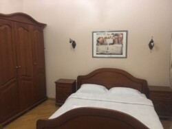 ������ 3 ������� �������� 90 �.�� �����, ����� ����������. ���� 8