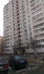 ������ 3-� ��������, ����� ����������� 10 ���. ������, ���� 13