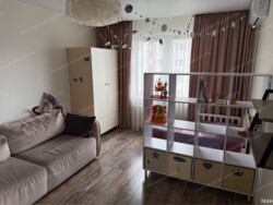 ������ 2� ��������, �������, ���������� 20�, ����� �������� ���������. ���� 9