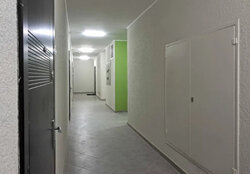 ������ 2� �������� 70.3 ��. � �� �����. ������������� 65� ���� 12