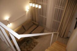 �� ��������� ������� ������� 2-���������, 54 ��.�., 5/5 c ������ ���� 10