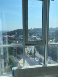 ������ �������� � �� Podil Plaza ���� 7