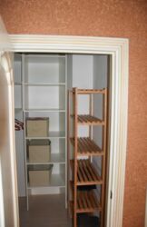 Продам 2кімн. квартиру метро Університет-700м, біля Ботанічного саду Фоміна(50м), вул.Назарівська, Саксаганського Дизайнерський ремонт фото 18 Продам 2кімн. квартиру метро Університет-700м, біля Ботанічного саду Фоміна(50м), вул.Назарівська, Саксаганського Дизайнерський ремонт фото 18