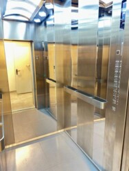 ������ 1-� �������� �� DOCK 32 ���� 10